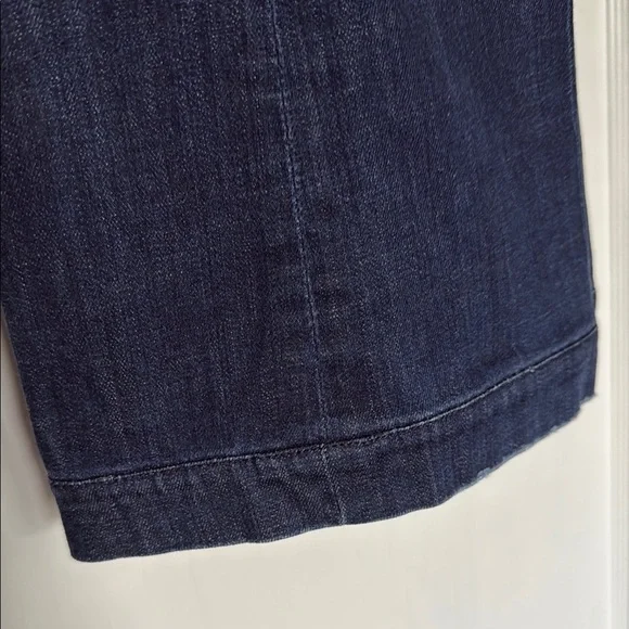 7 For All Mankind Women's Boot Cut Jeans - Dark Blue - 30” Inseam - Picture 9 of 9